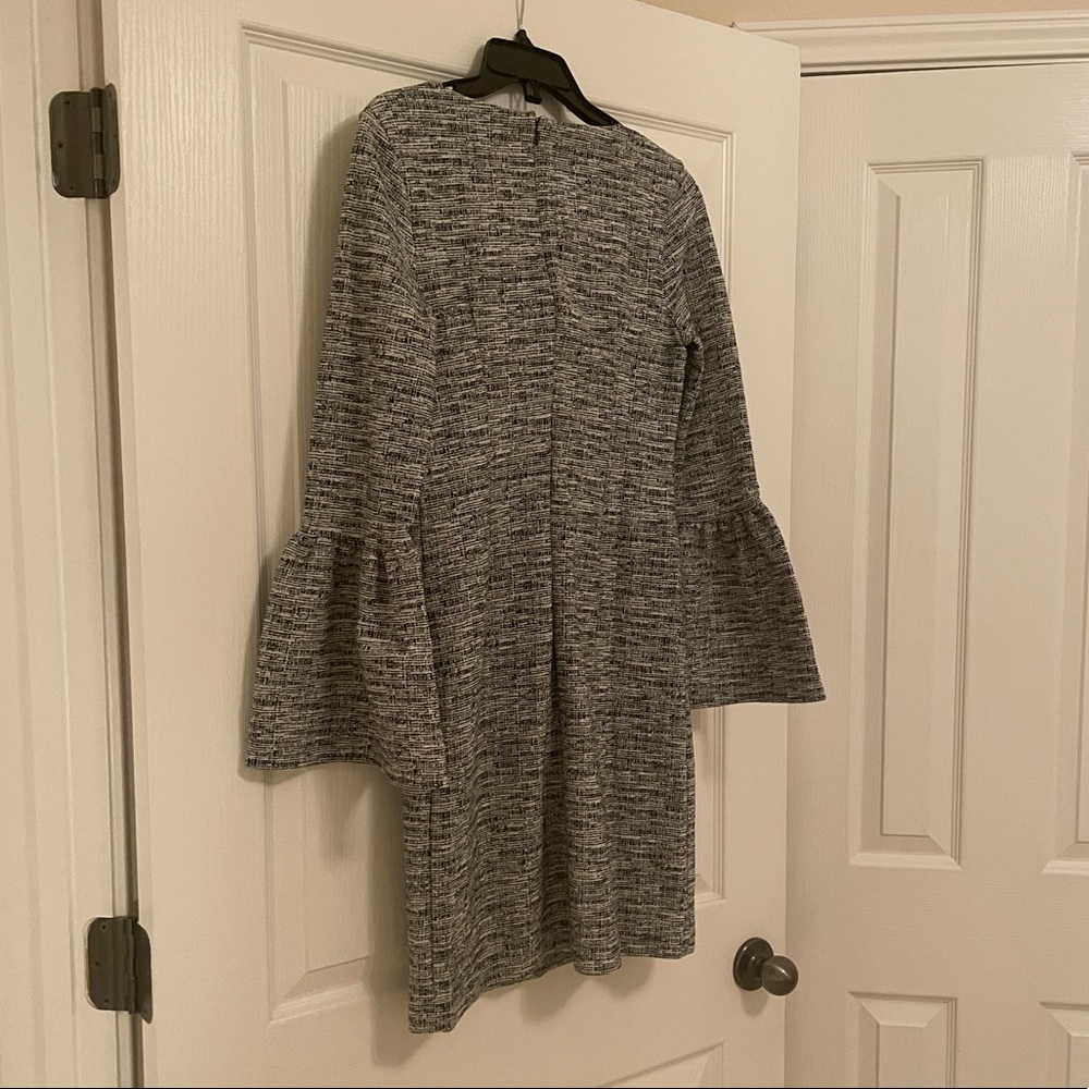 BANANA REPUBLIC Black and White Bell Sleeve Tweed Dress - Picture 15 of 15